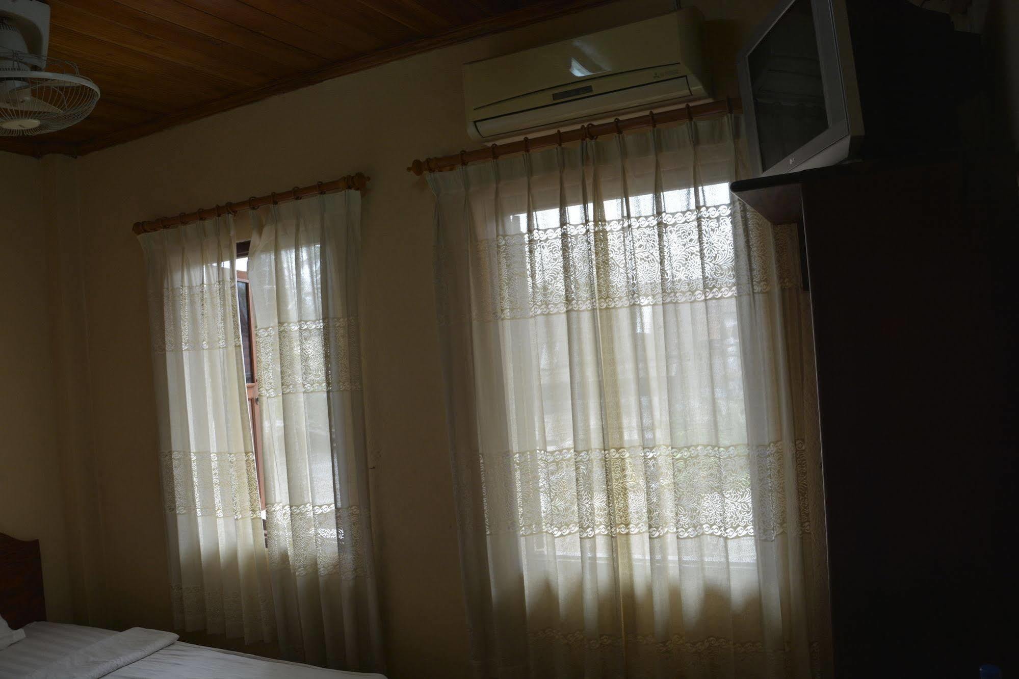Silikhane Guesthouse Luang Prabang Esterno foto