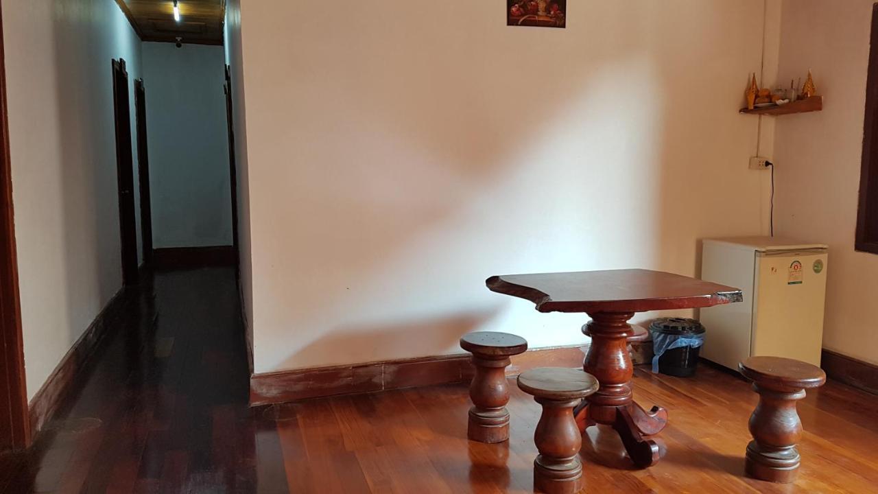 Silikhane Guesthouse Luang Prabang Esterno foto