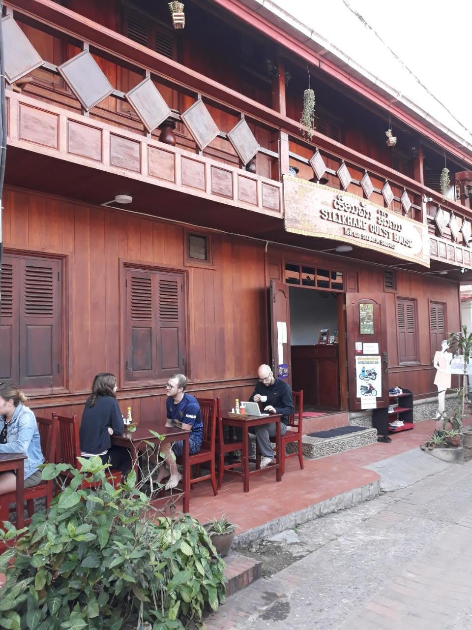 Silikhane Guesthouse Luang Prabang Esterno foto