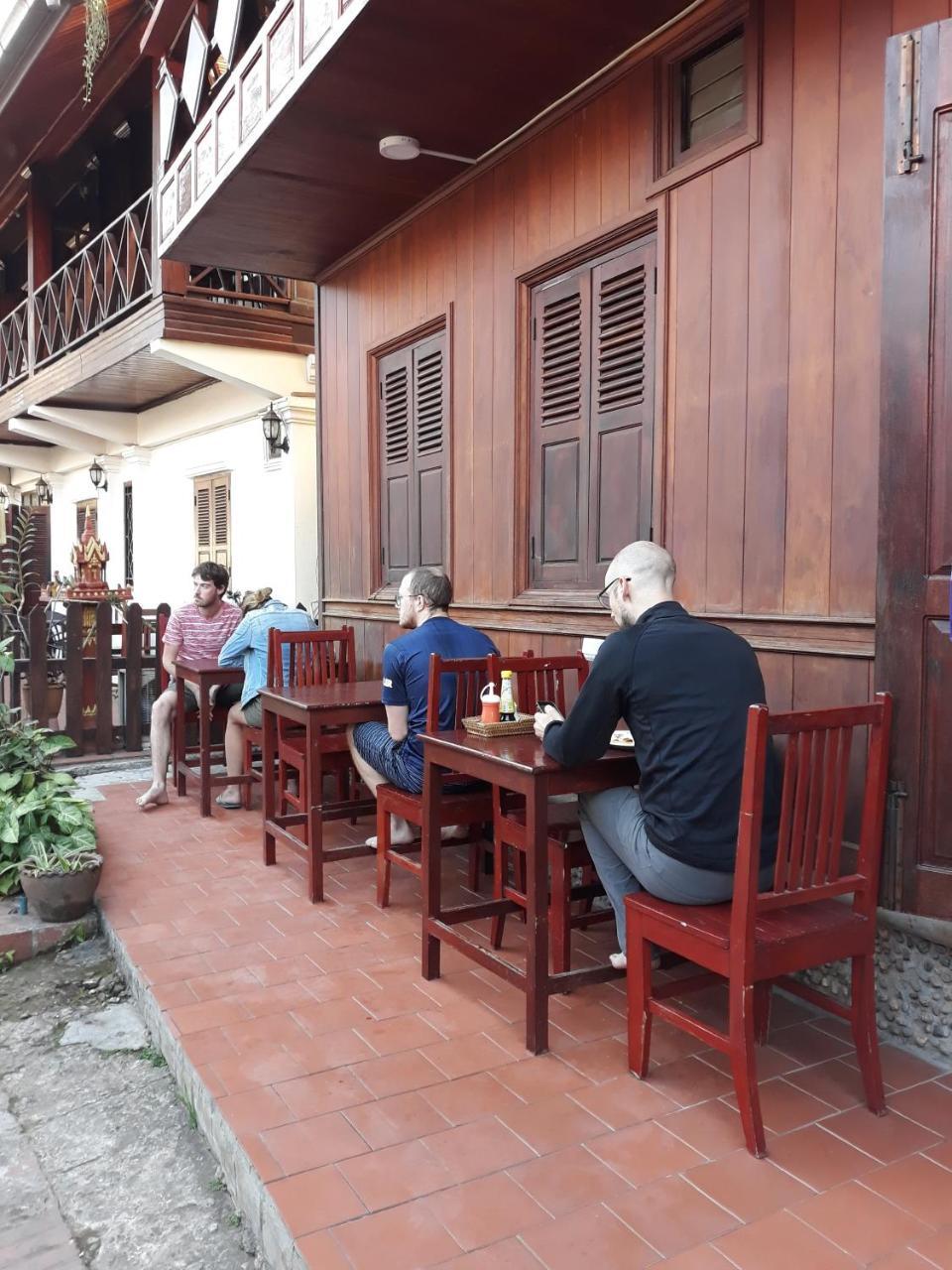 Silikhane Guesthouse Luang Prabang Esterno foto
