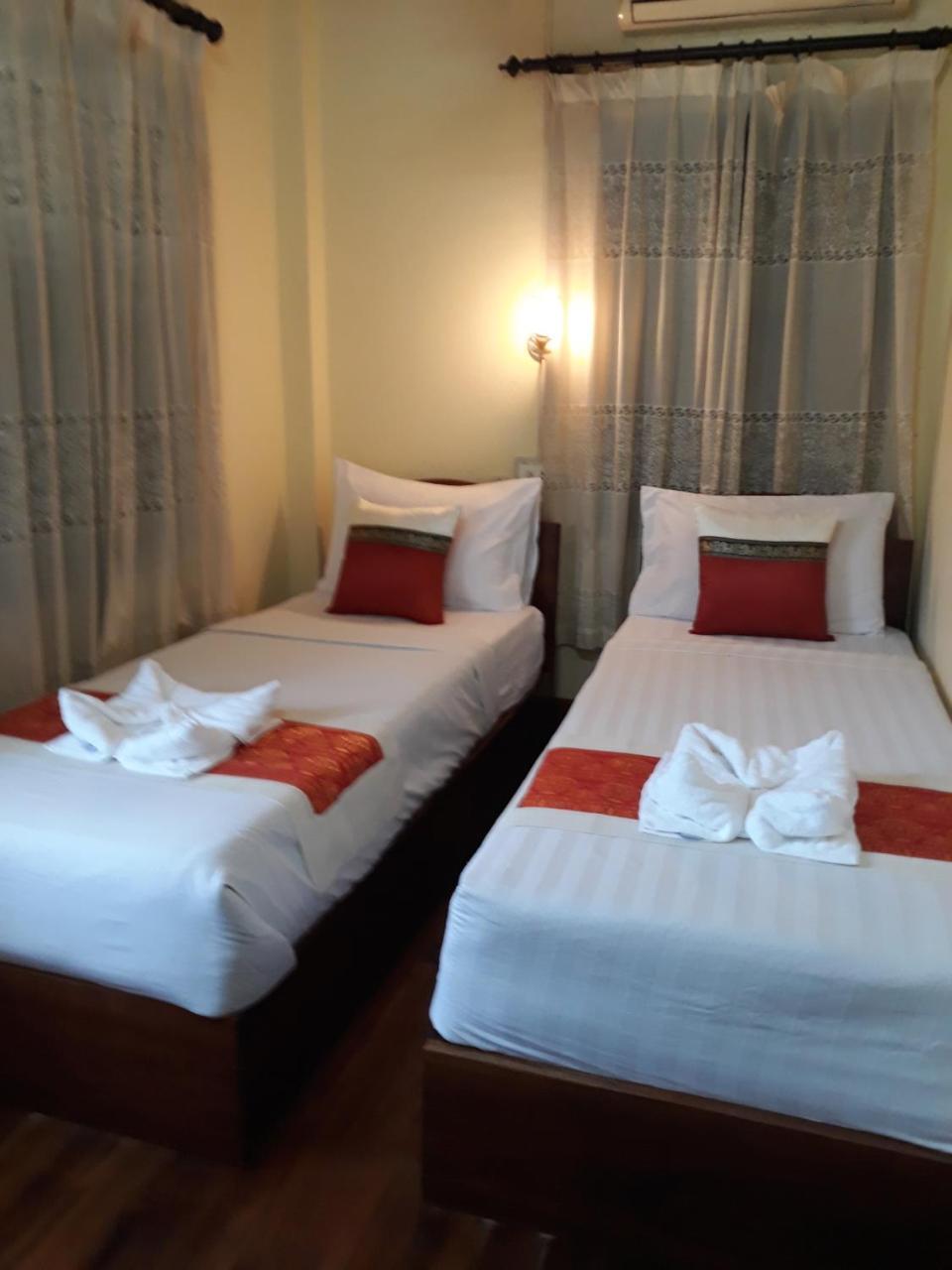 Silikhane Guesthouse Luang Prabang Esterno foto