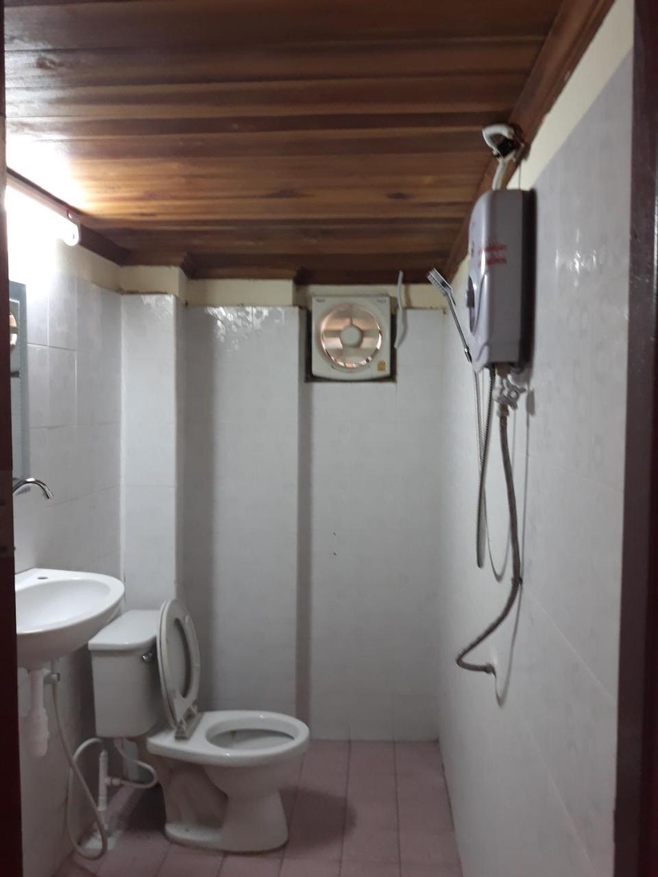 Silikhane Guesthouse Luang Prabang Esterno foto