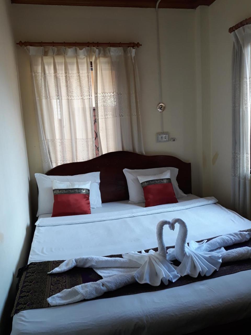 Silikhane Guesthouse Luang Prabang Esterno foto