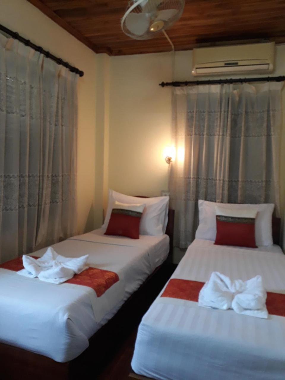 Silikhane Guesthouse Luang Prabang Esterno foto